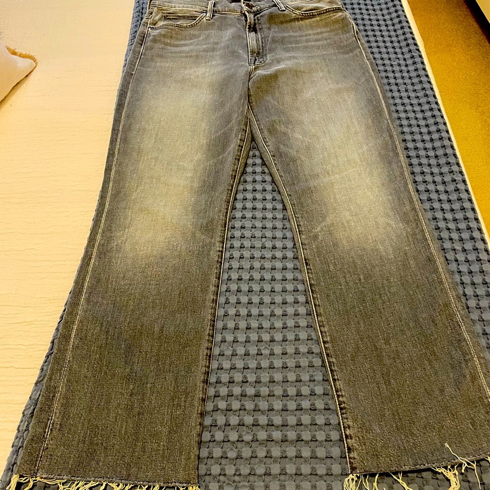 MOTHER High Waisted Rascal Ankle Snippet size 29